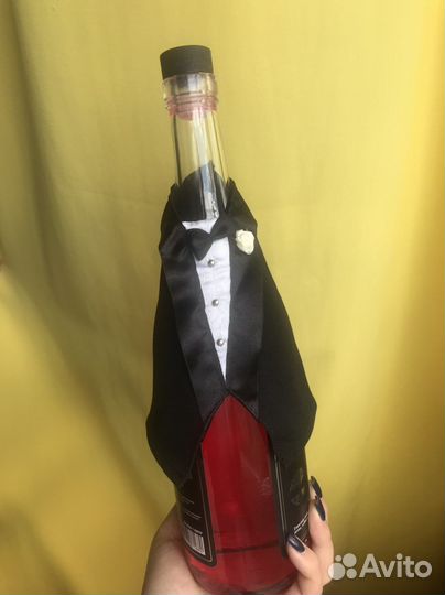 Урашение на бутылку,свадебное