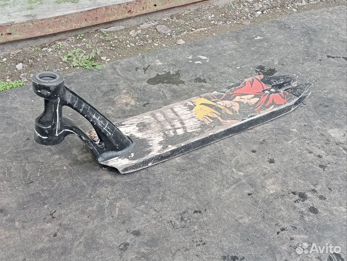 Дека для трюкового самоката парк