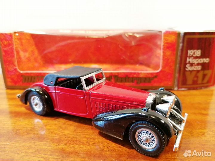 Коллекция моделей автомобилей