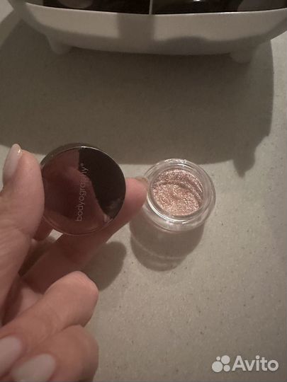 Bogyography тени глиттер