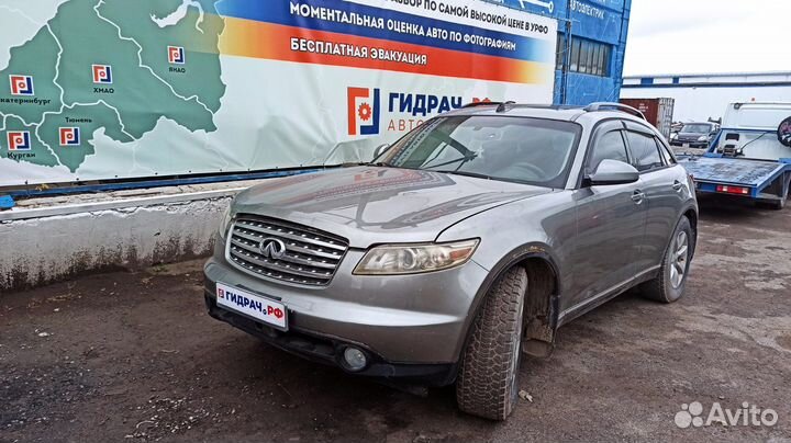 Стекло двери задней правой Infiniti FX-35 (S50) 82
