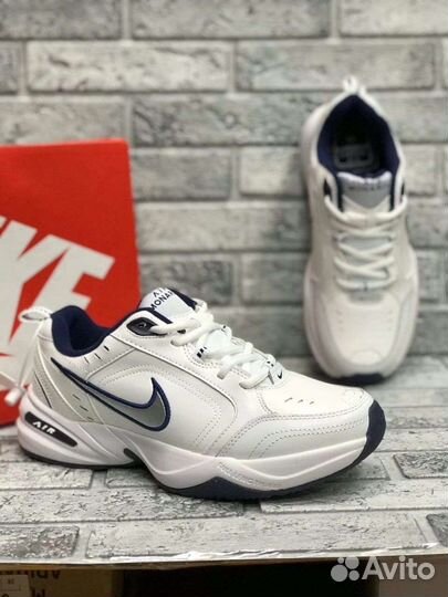 Кроссовки nike air monarch