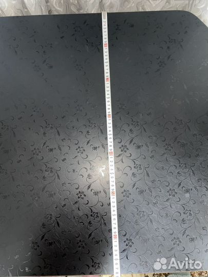 Кухонный стол