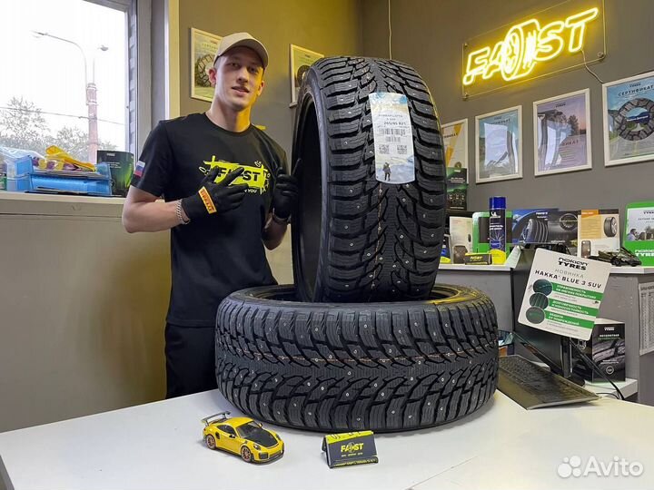 Nokian Tyres Hakkapeliitta 9 SUV 265/45 R21 108T