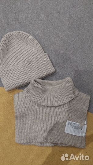 Комплект шапка и манишка h&m
