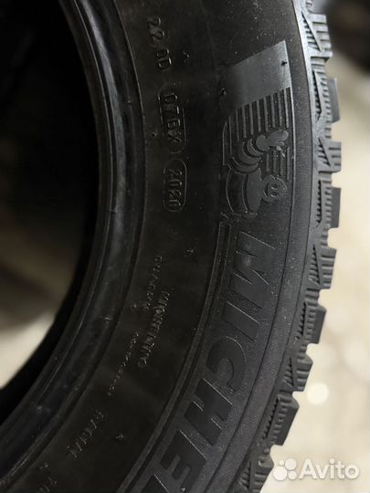 Michelin X-Ice North 4 SUV 215/65 R16 102T