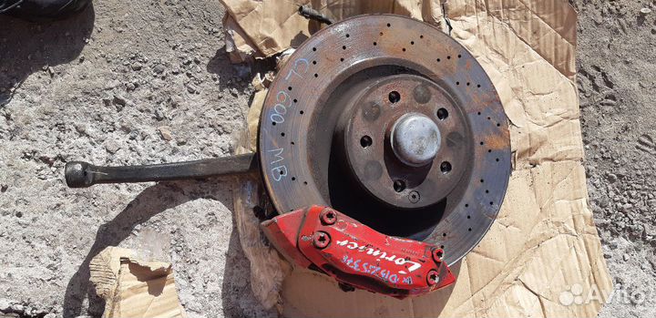 Тормозной суппорт на Мерседес CI600 Лоринзер