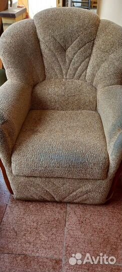 Большой угловой диван бу с креслом