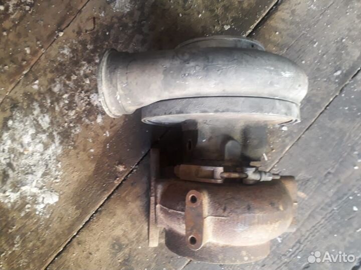 Запчасти на mercedes axor