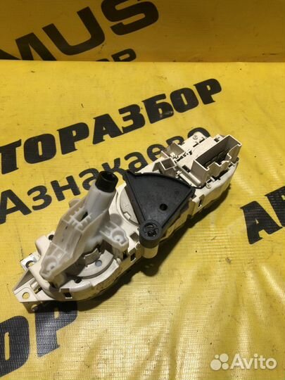 Блок управления отопителем Ford Focus 2