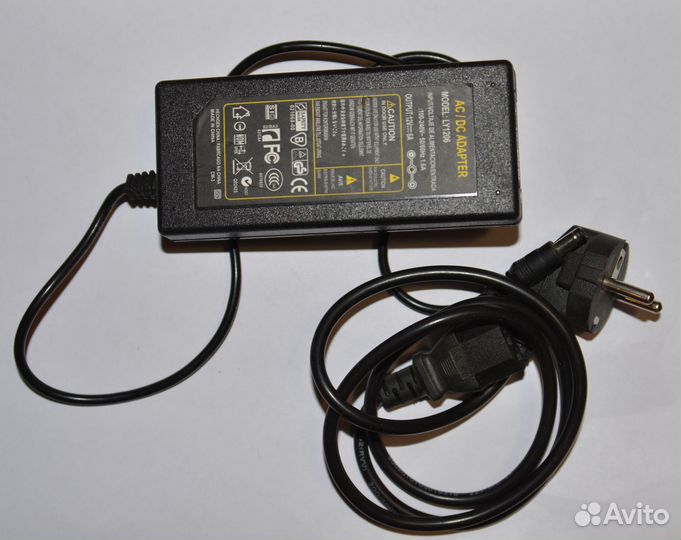 Блок питания для ноутбука AC / DC adapter LY1206