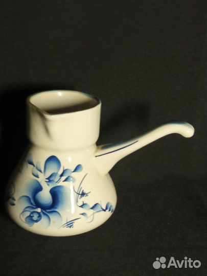 Турка. Фарфор. Гжель