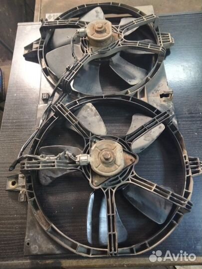 Вентилятор радиатора Nissan Wingroad QG15DE 1999