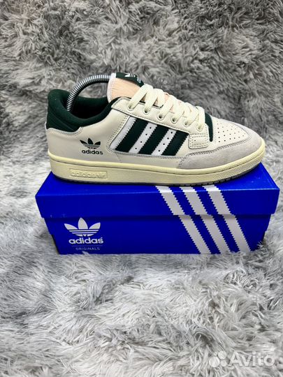 Кроссовки Adidas Женские