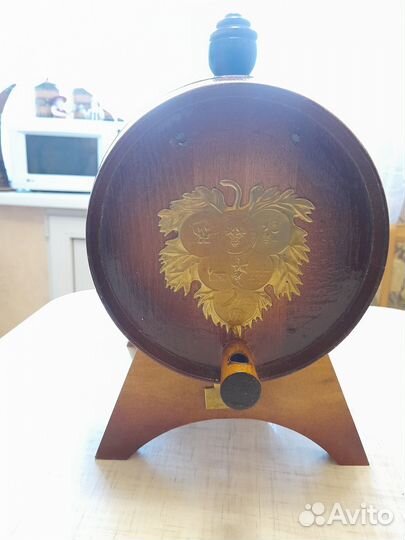 Бочонок для вина