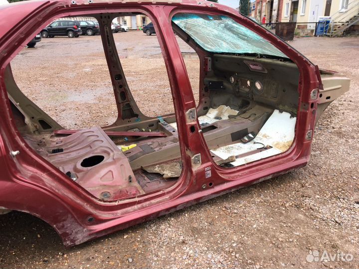 Порог Renault logan Прав