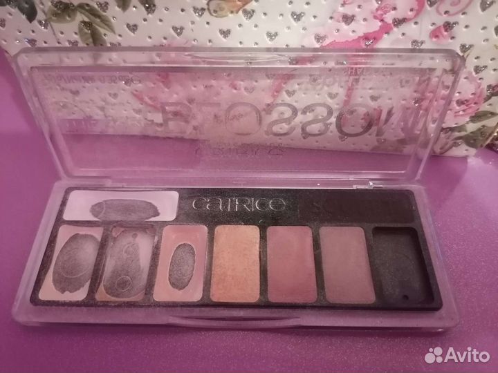 Тени для век, глиттеры