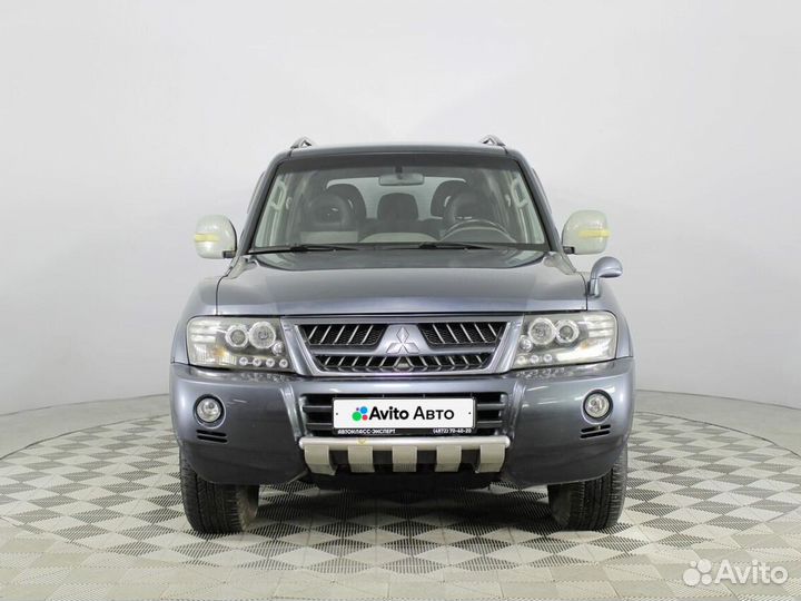 Mitsubishi Pajero 3.2 AT, 2004, 291 139 км