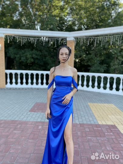 Вечернее платье