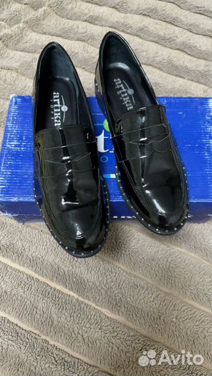 Лоферы женские 38 artika soft