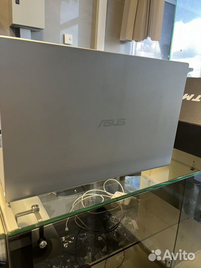 Ноутбук asus