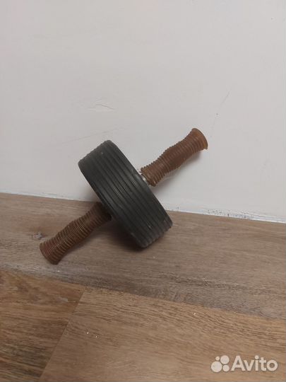 Тренажер -колесо