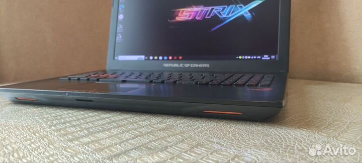Игоровой Asus i7/GTX1050/16GB/SSD 500GB