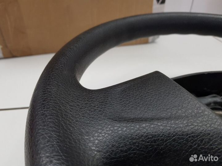 Рулевое колесо (BMW X1)