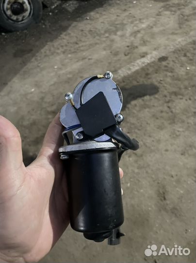 Моторчик стеклоочистителя priora