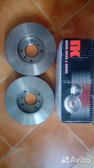 Тормозной диск передний Nissan 40206-2F501