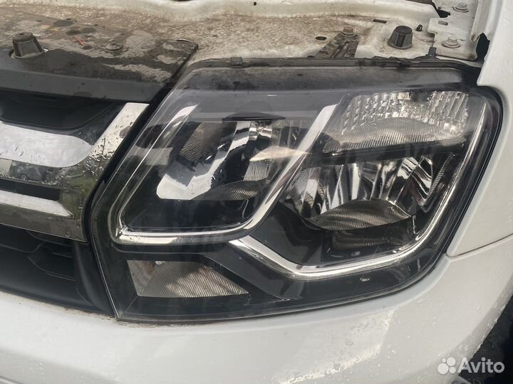 Авторазбор Renault Duster рестайл,правая фара
