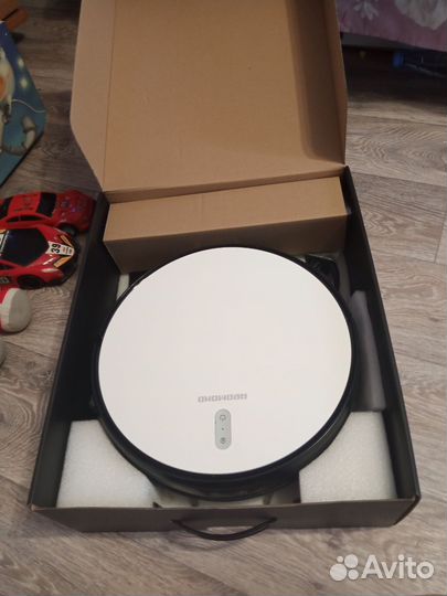 Робот пылесос