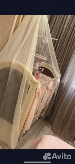 Детская кроватка