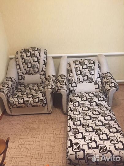 Диван и 2 кресла