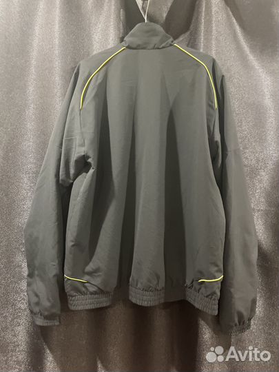 Ветровка adidas
