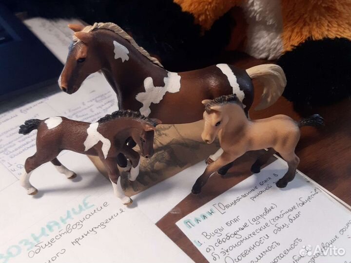 Фигурки лошадей schleich