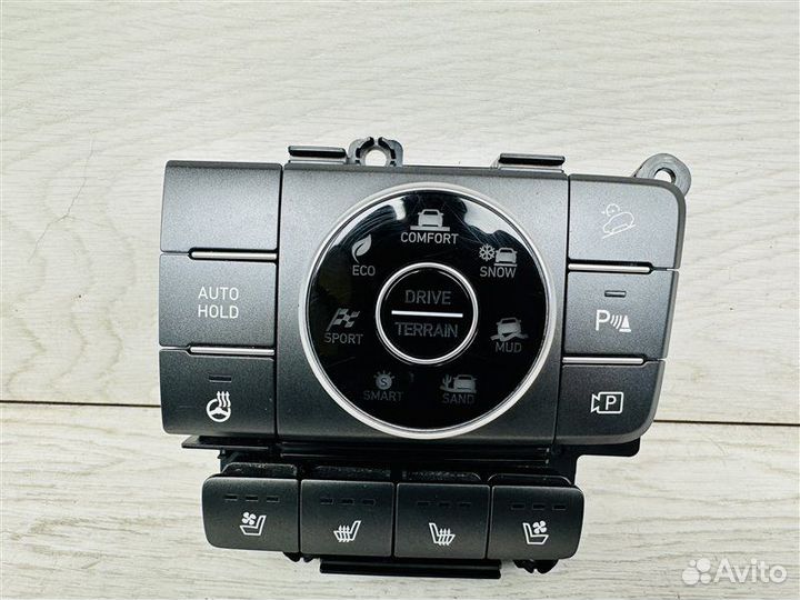 Блок кнопок Hyundai Santa Fe 4 2.2 D4HE 2018-2023