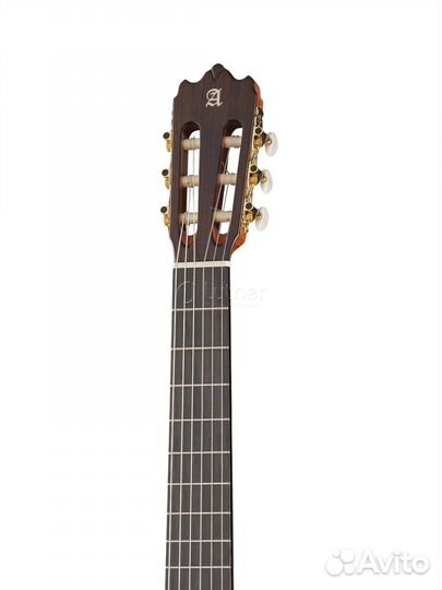 Классическая гитара Alhambra 6.807 Classical Conse