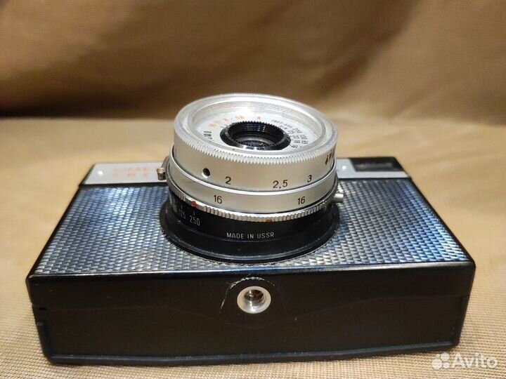 Пленочный фотоаппарат Смена 8М