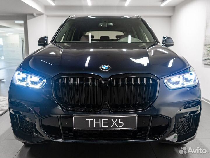 BMW X5 3 AT, 2022