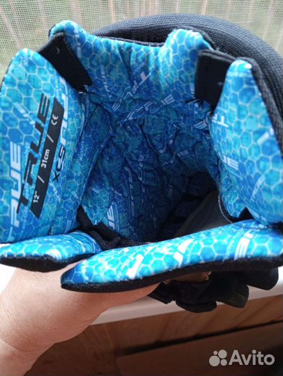 Краги хоккейные jr 12