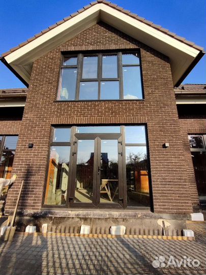 Пластиковые двери