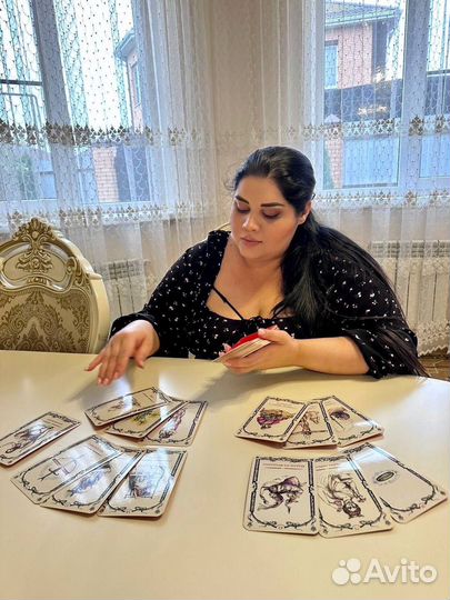 Гадание на картах таро приворот расклад