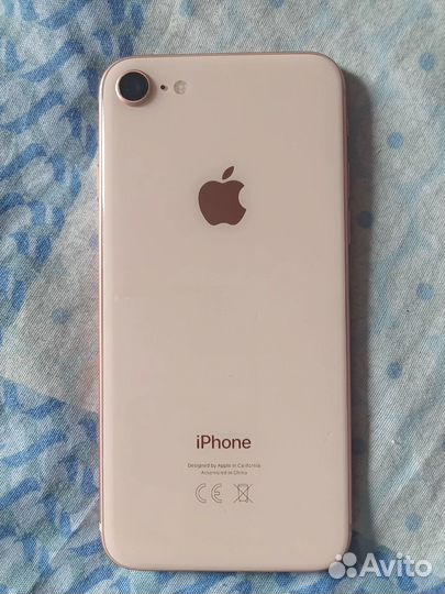 Телефон iPhone 8 64 gb