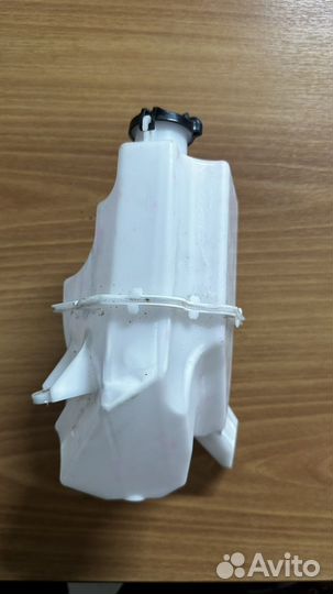 Toyota rav 4 2018-22 Бочок расширителя