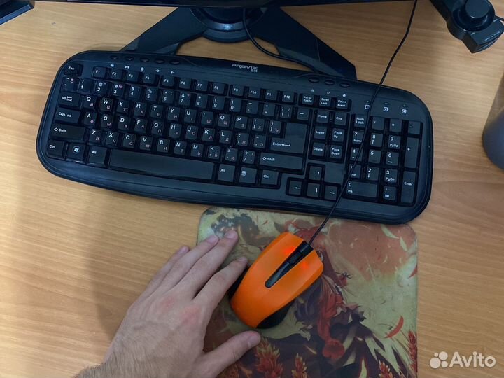 Клавиатура, мышь и коврик