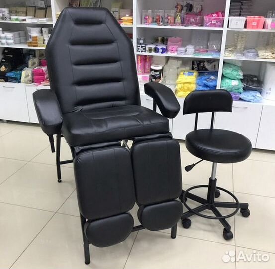 Педикюрное кресло черное