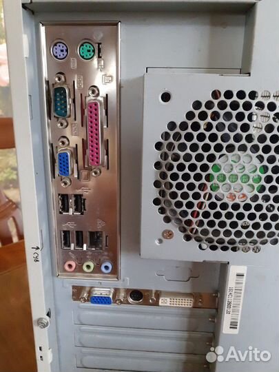 Монитор и системный блок