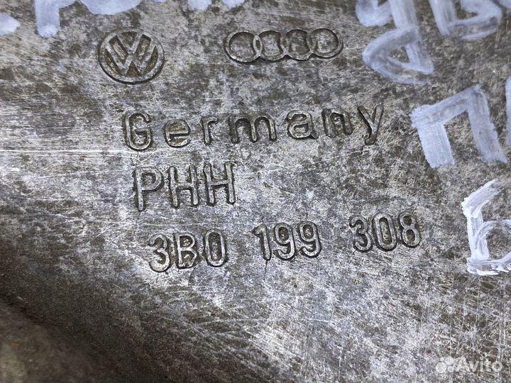 Кронштейн опоры двигателя volkswagen passat b 5