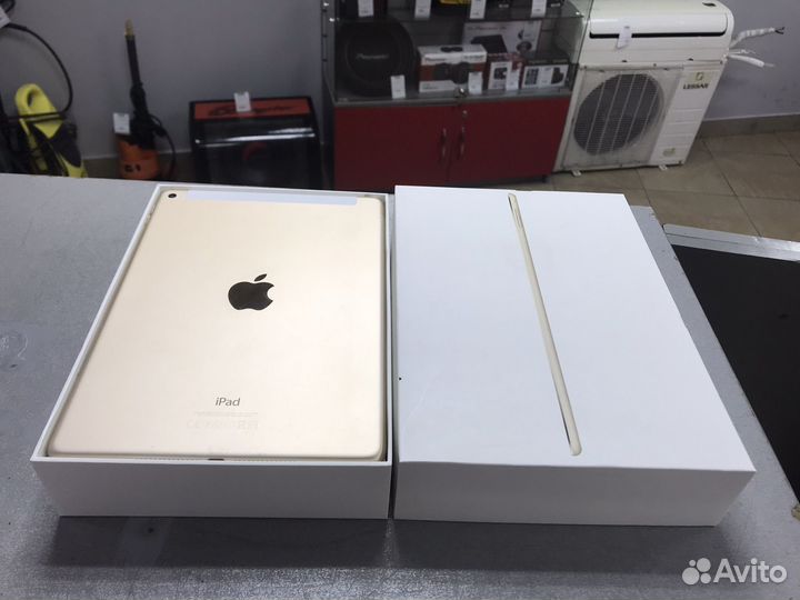 С255) Планшет Apple iPad Air 128GB